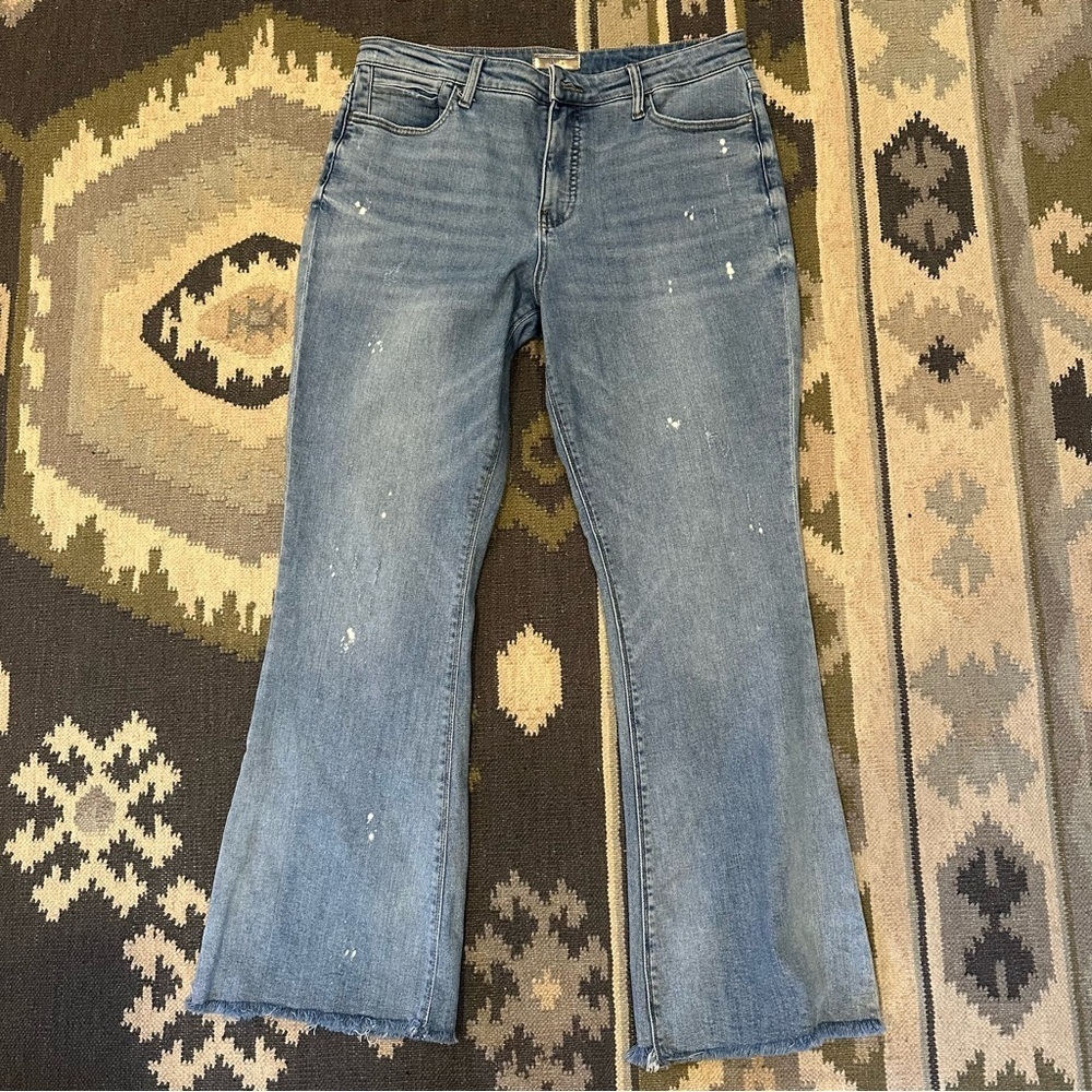Kut from the Kloth Stella High Rise Fab Ab Raw Hem Flare Jeans in Navigate 12